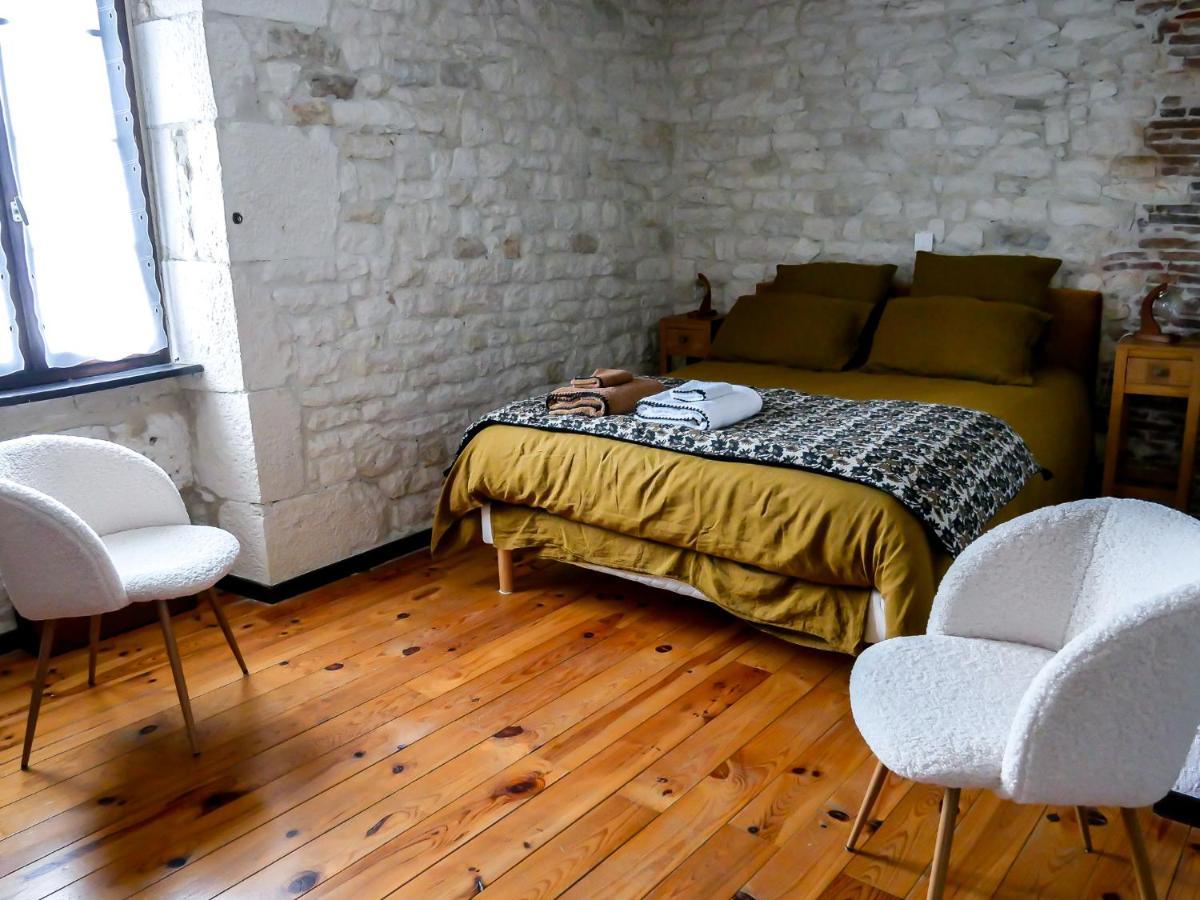 Les Chambres Du Roc Le Roc Eksteriør billede